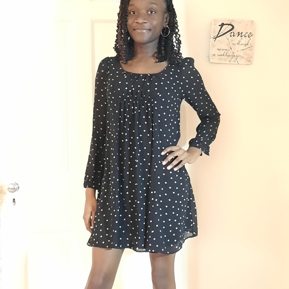 Chiffon Mini Dress - Picture 6 of 6